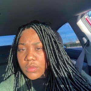 Meet your Posher, Jenae